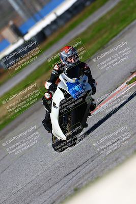 media/Jan-21-2023-Fastrack Riders (Sat) [[fcf3f88a30]]/Level 2/Session 4 Turn 6-Mountian Shot/